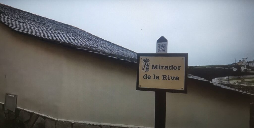que ver en puerto de vega, mirador de la riba